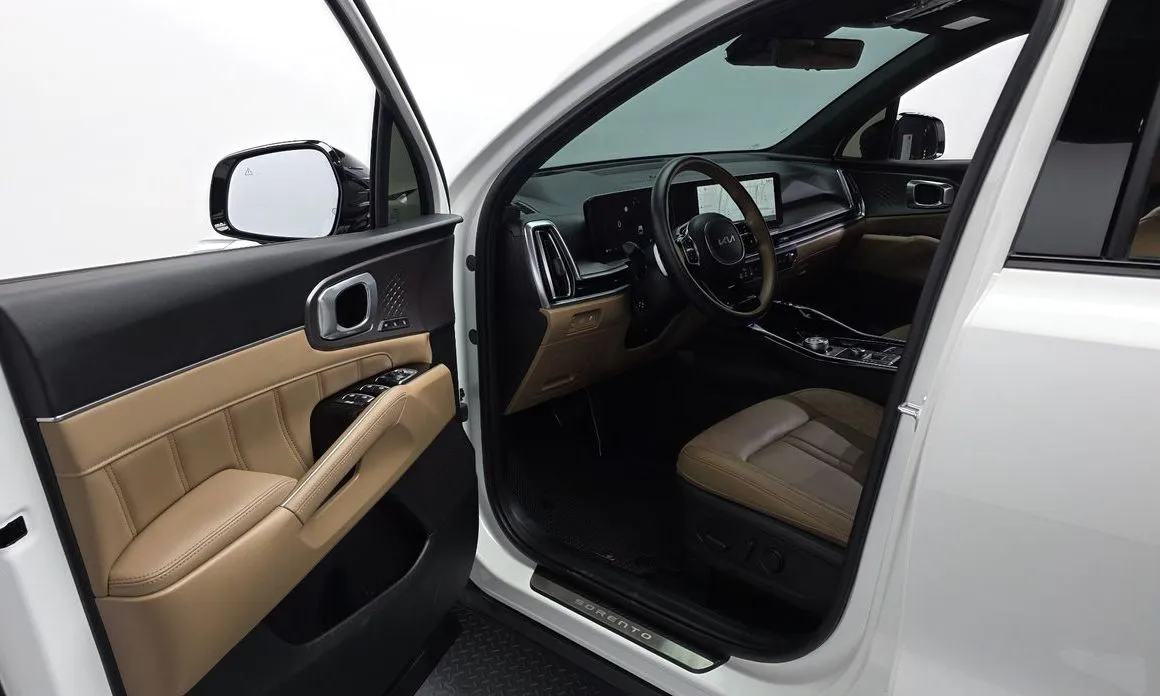 Kia Sorento — фото 10