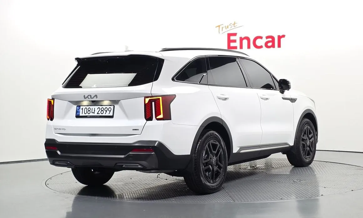 Kia Sorento — фото 5