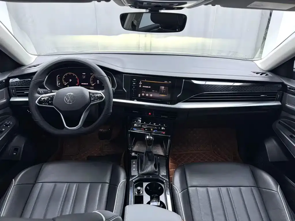 Volkswagen Passat — фото 5