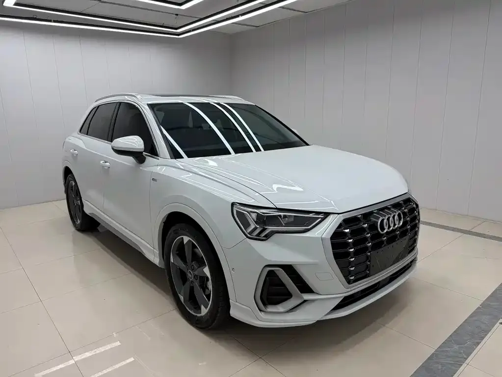 Audi Q3 — фото 2