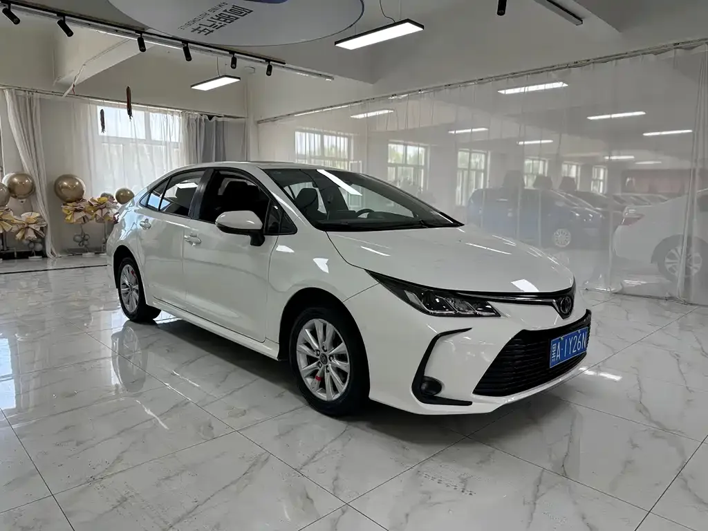 Toyota Corolla 2023 из CN, фото 6