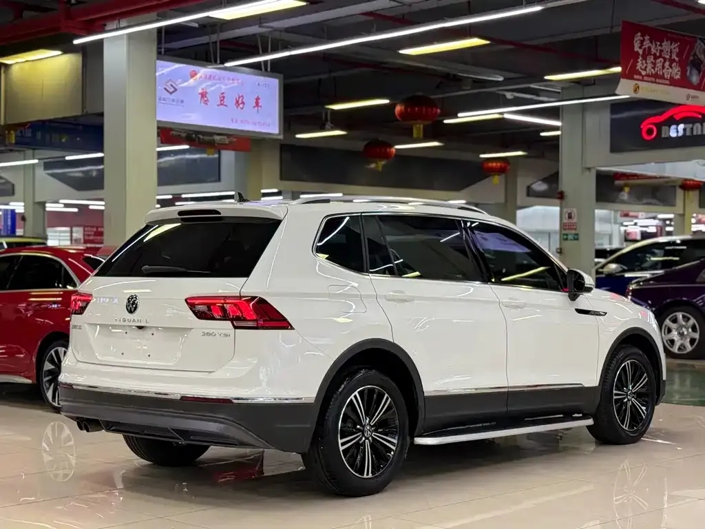 Volkswagen Tiguan L 2021 из CN, фото 9