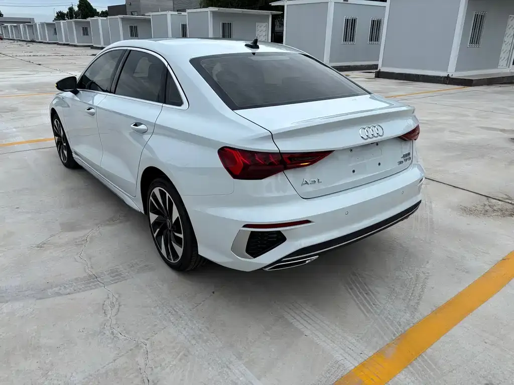 Audi A3 — фото 10