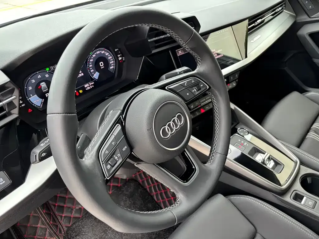 Audi A3 — фото 9