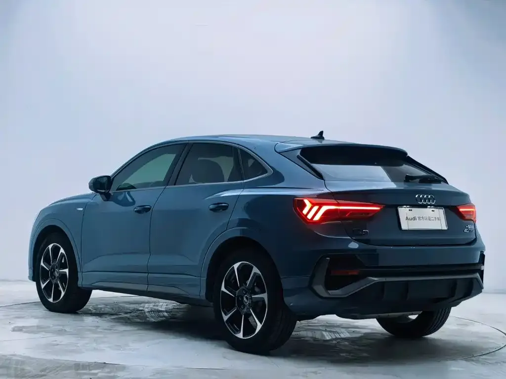 Audi Q3 Sportback — фото 2