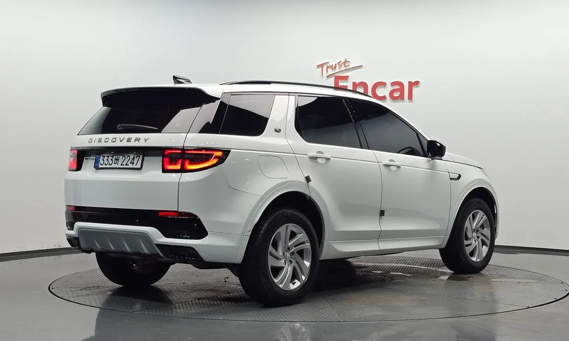 Land Rover Discovery Sport — фото 10