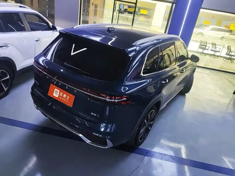 Geely Xingyue L — фото 4