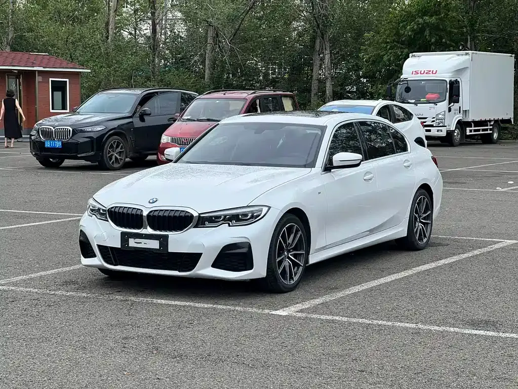 BMW 3 Series — фото 1