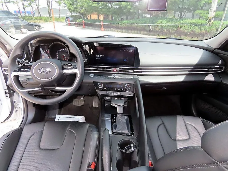 Hyundai AVANTE 2022 из KR, фото 9