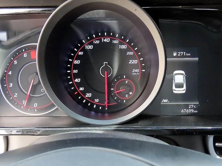 Hyundai AVANTE 2022 из KR, фото 4