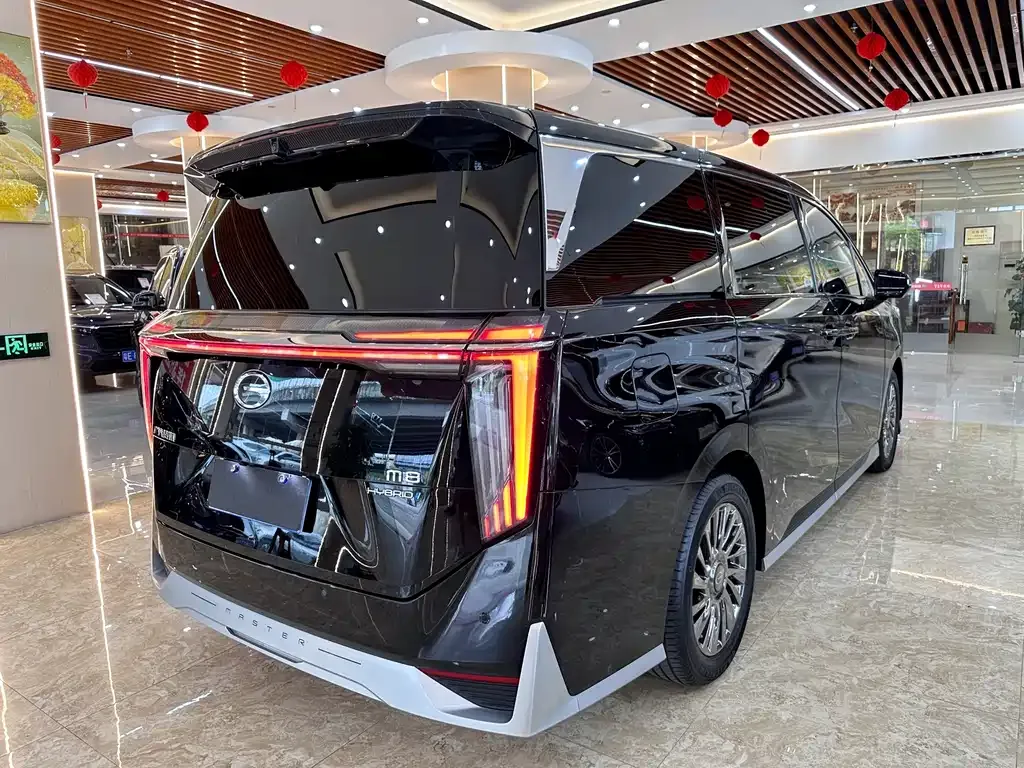 GAC Motor Trumpchi M8 — фото 7