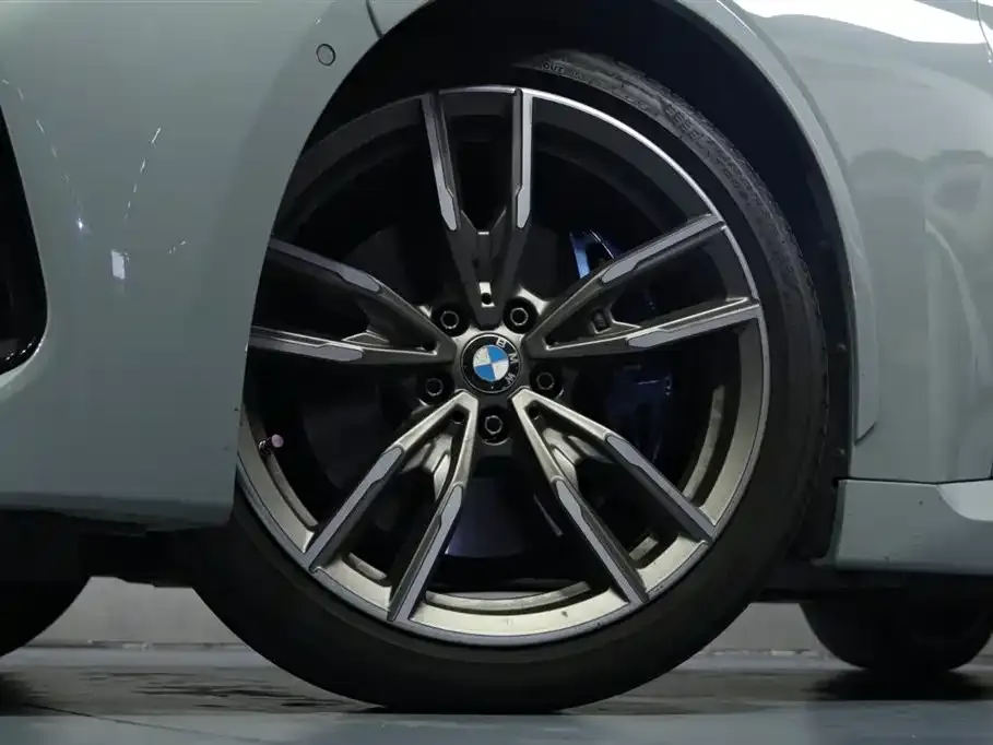 BMW M240i — фото 4