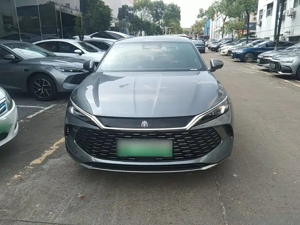BYD Qin L — фото 10