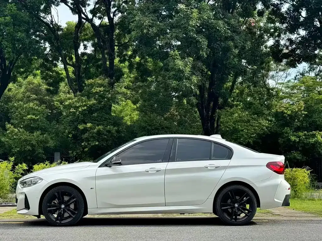 BMW 1 Series — фото 10