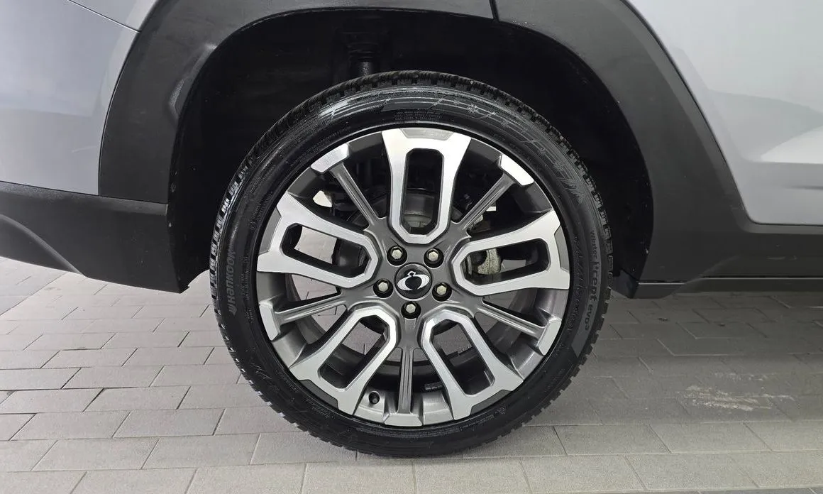 KG Mobility (Ssangyong) Torres — фото 10