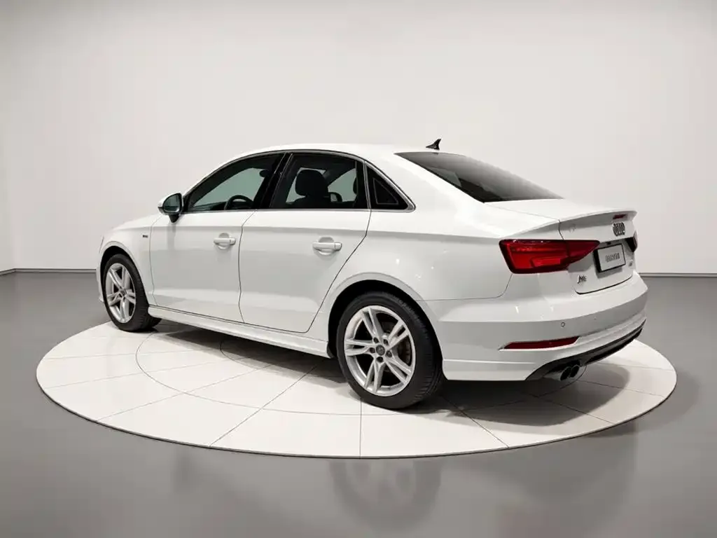 Audi A3 — фото 4