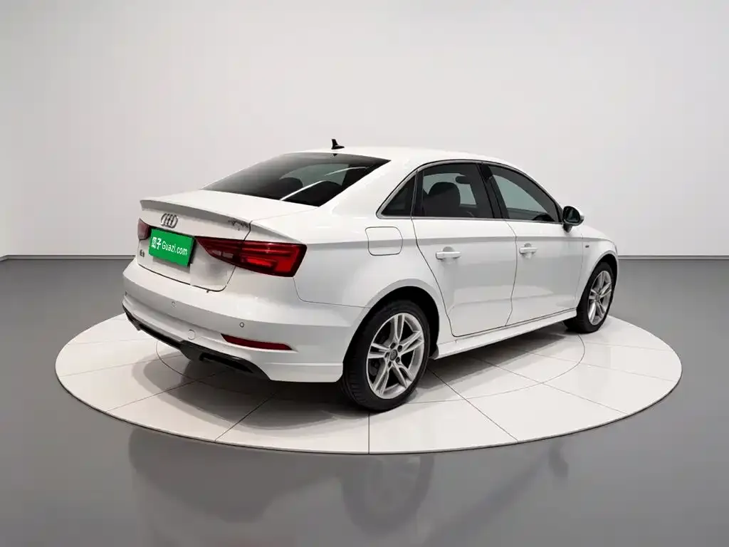 Audi A3 — фото 5