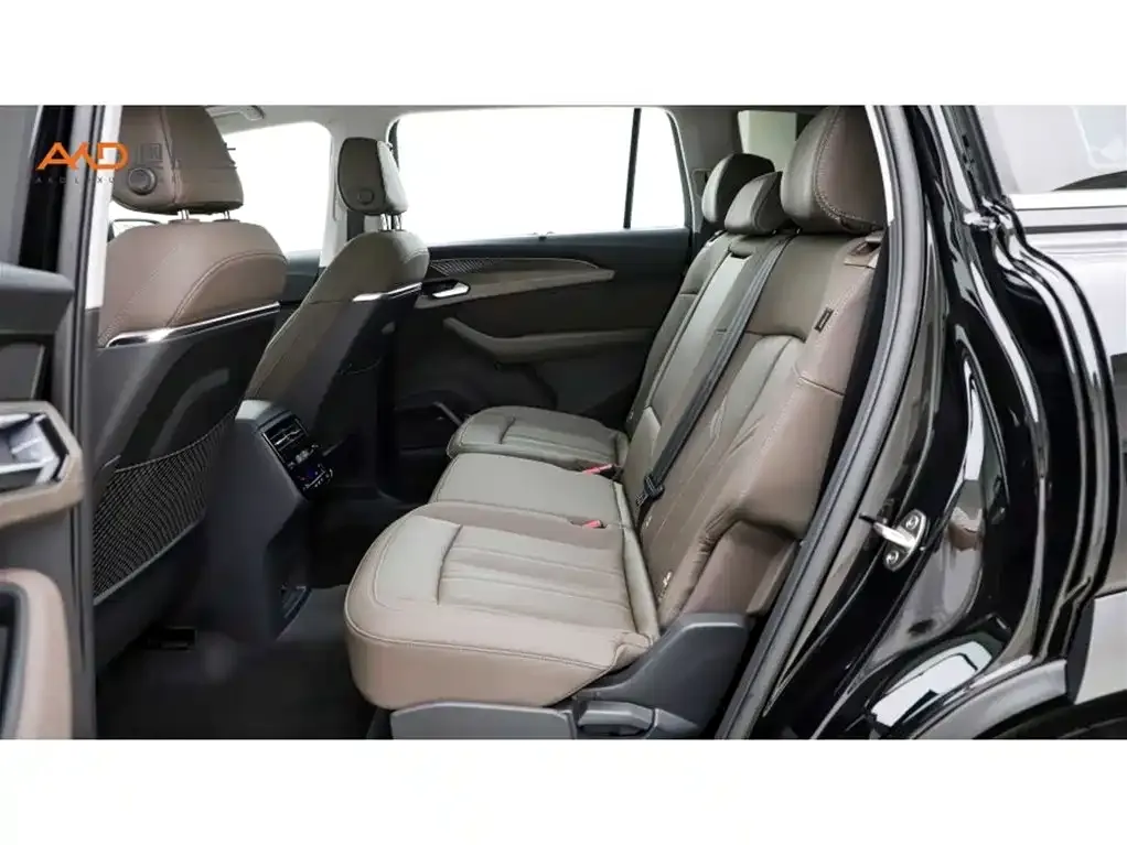 Audi Q6 2025 из CN, фото 6