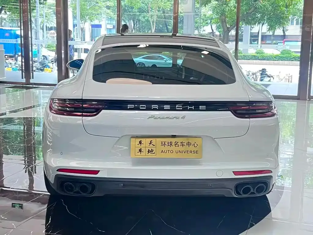 Porsche Panamera Hybrid — фото 10