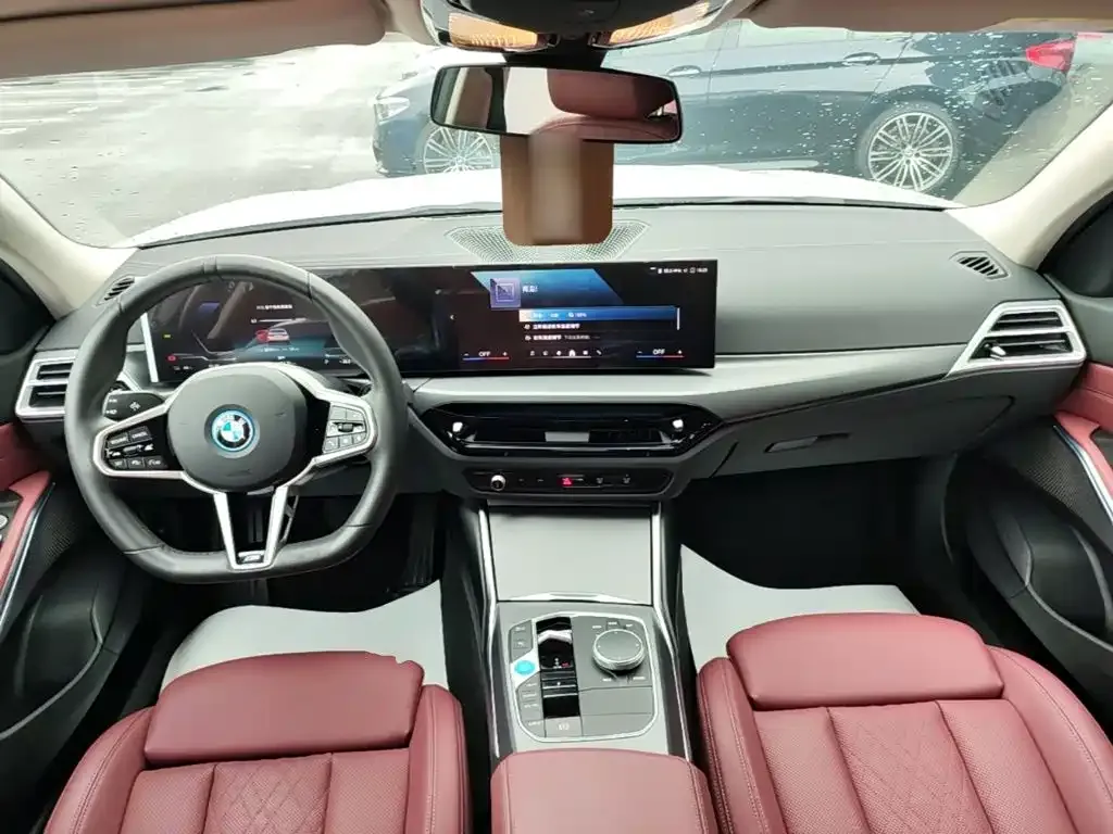 BMW i3 — фото 3