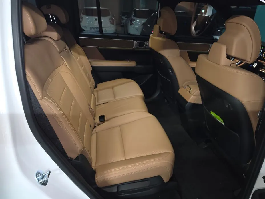 Hyundai Santafe — фото 3