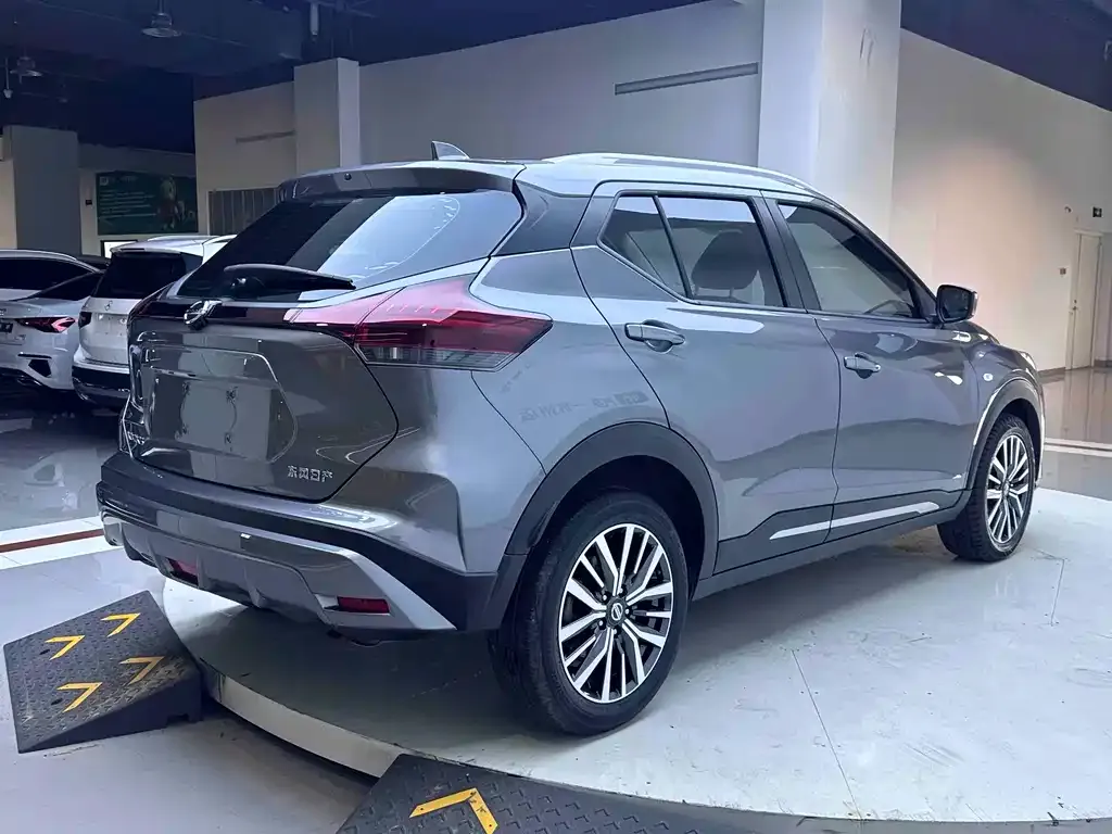 Nissan Kicks — фото 8