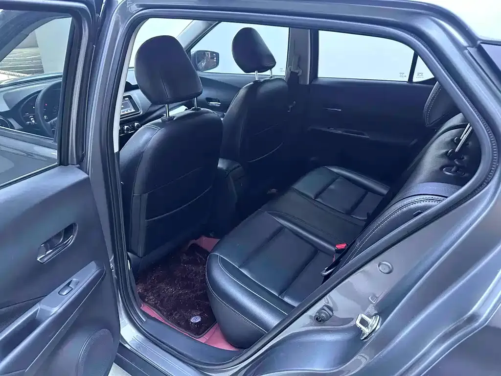 Nissan Kicks — фото 9