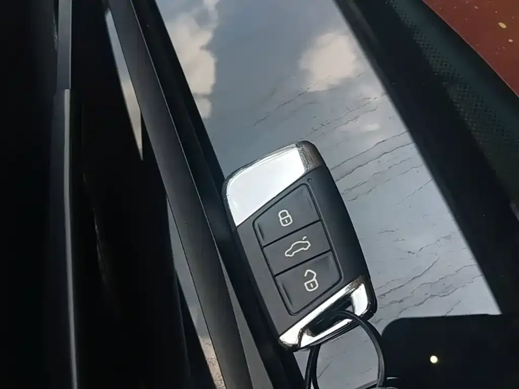 Volkswagen Passat — фото 4