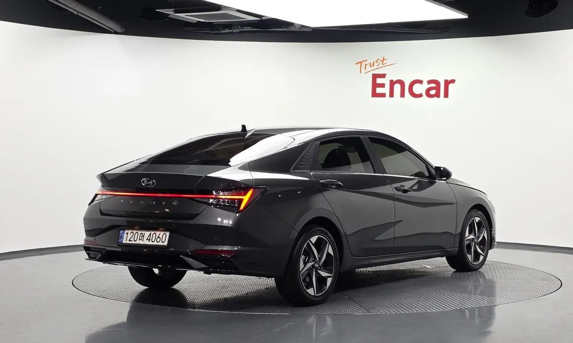 Hyundai AVANTE — фото 8