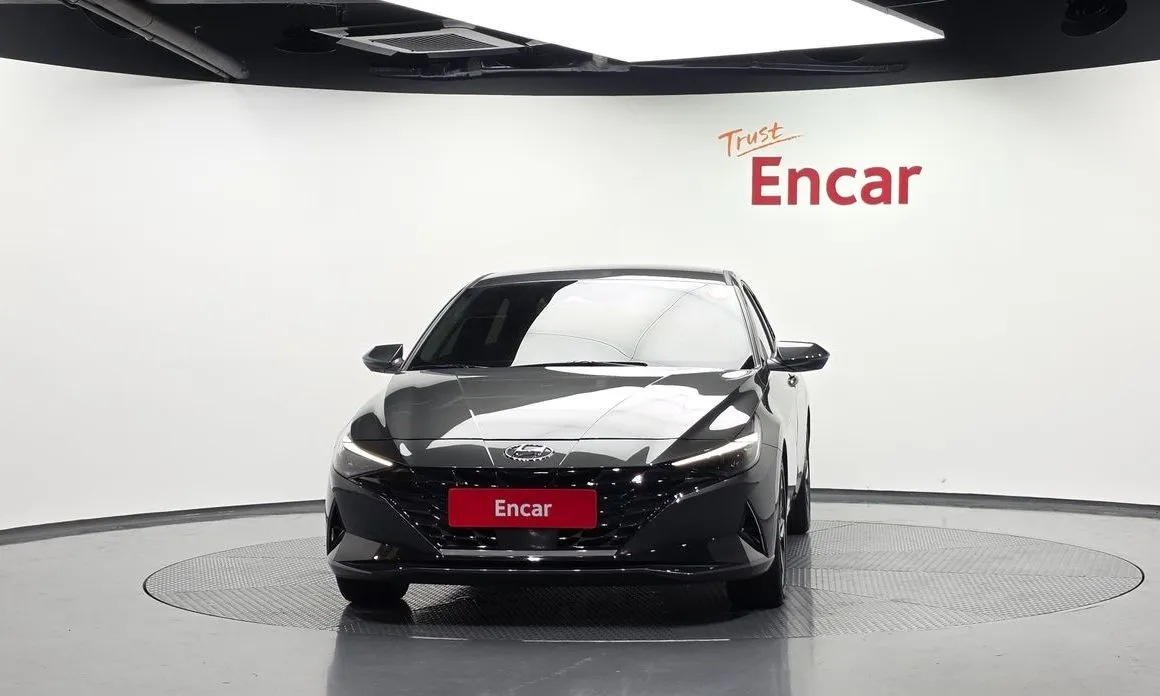 Hyundai AVANTE — фото 3