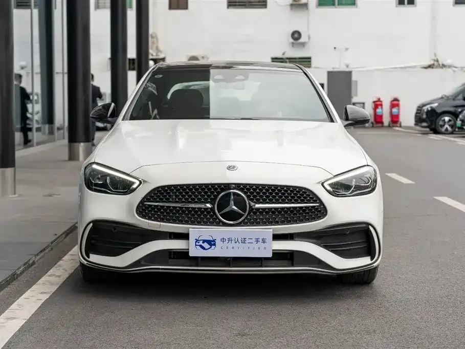 Mercedes-Benz C-Class — фото 10