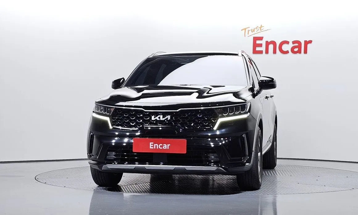 Kia Sorento — фото 6
