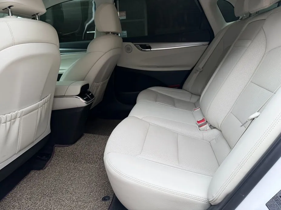 Hyundai Grandeur — фото 10