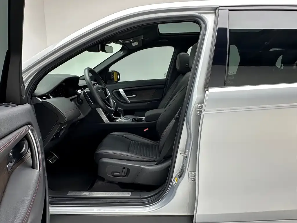 Land Rover Discovery Sport Hybrid — фото 10