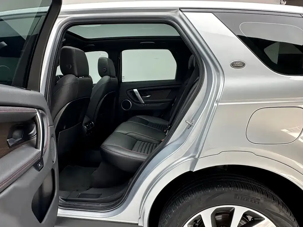 Land Rover Discovery Sport Hybrid — фото 5