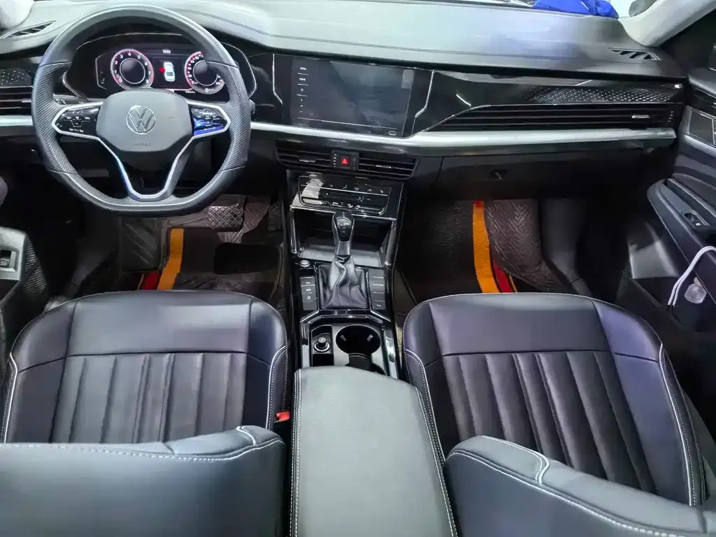 Volkswagen Passat — фото 7