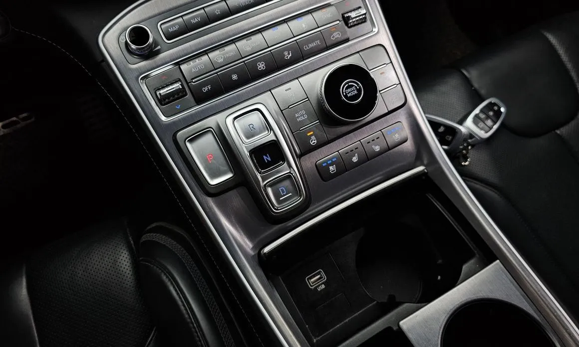Hyundai Santafe — фото 10