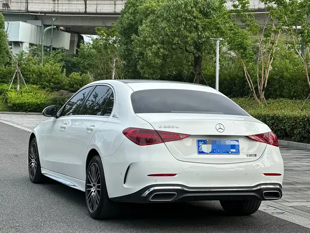 Mercedes-Benz C-Class — фото 10