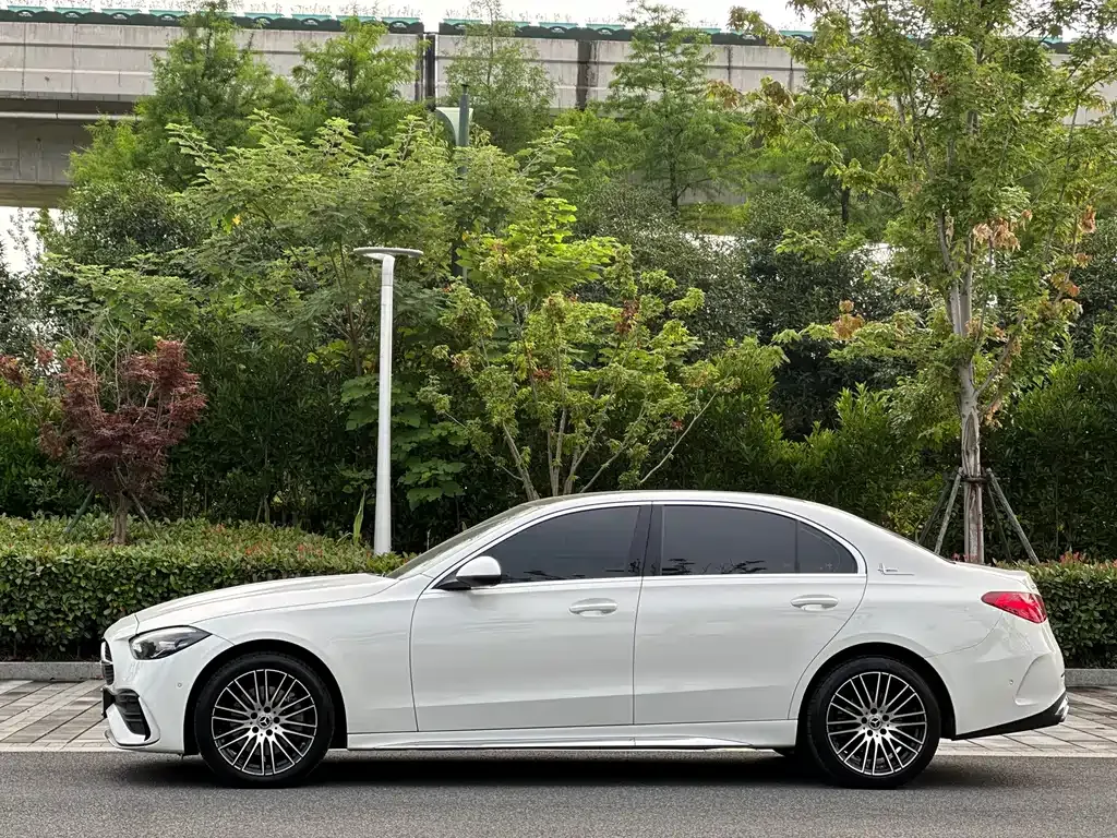 Mercedes-Benz C-Class — фото 4