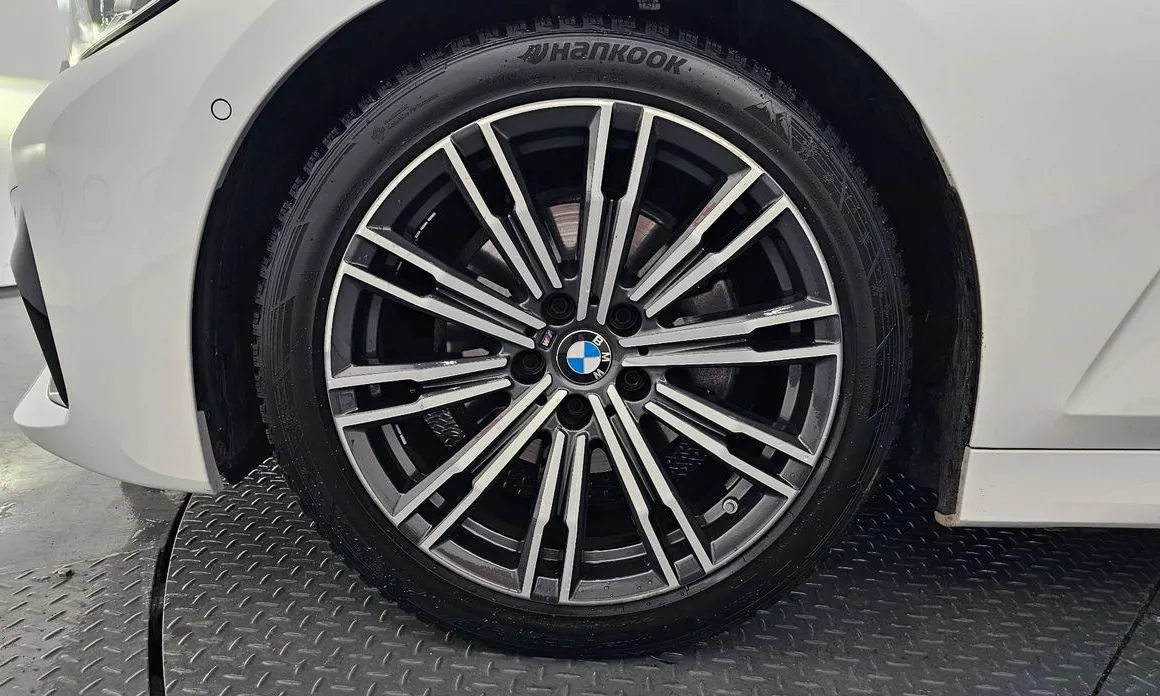 BMW 3-Series — фото 10