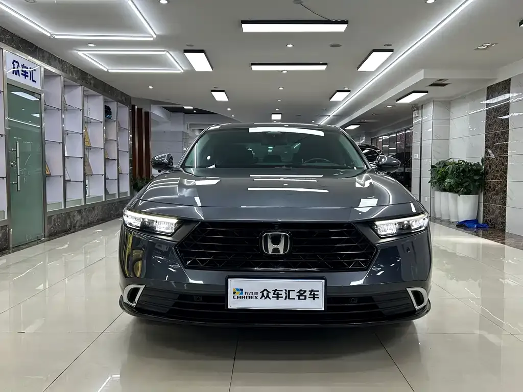 Honda Accord — фото 3