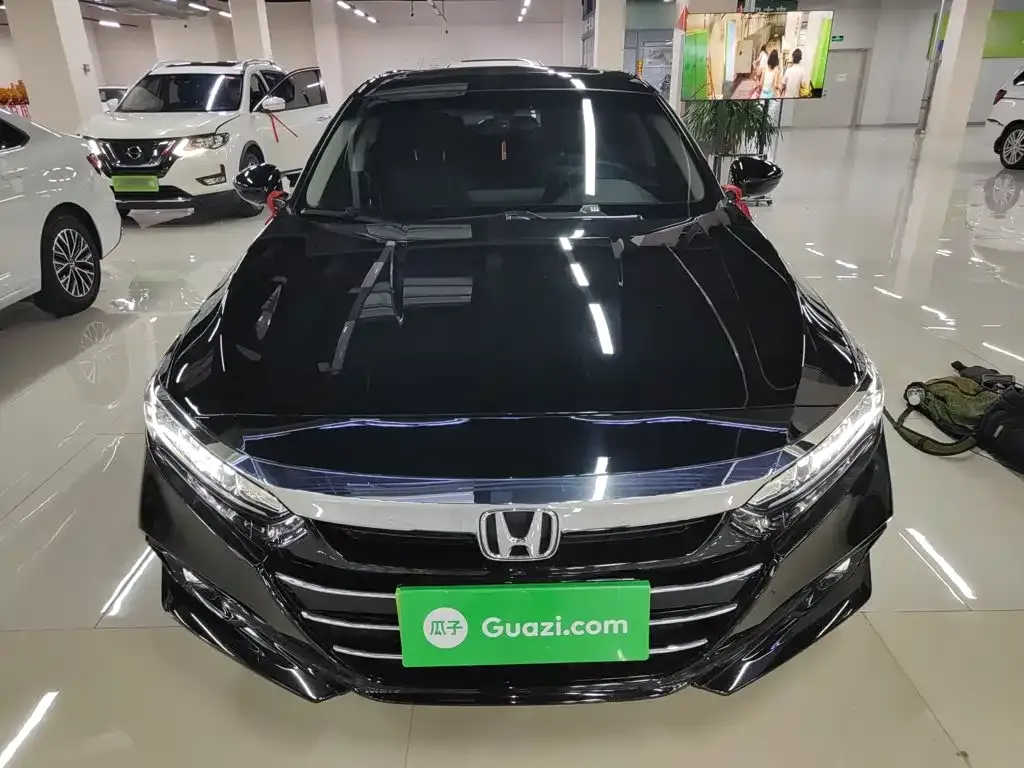 Honda Accord — фото 2
