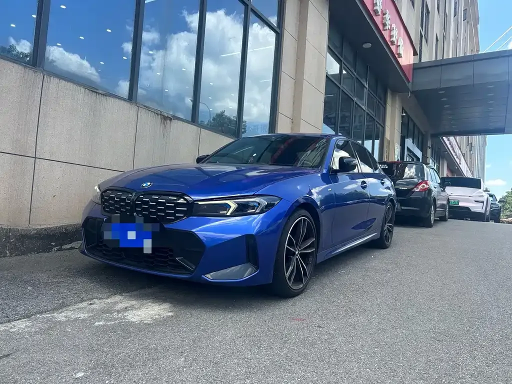 BMW 3 Series — фото 1