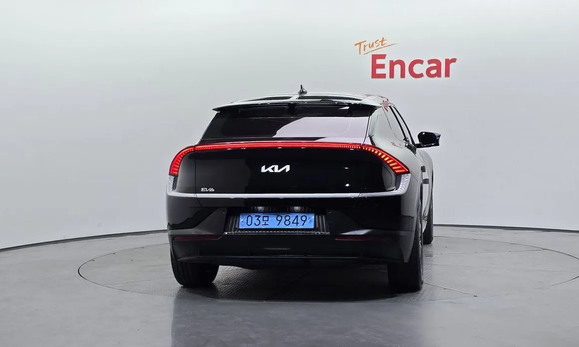 Kia EV6 — фото 3