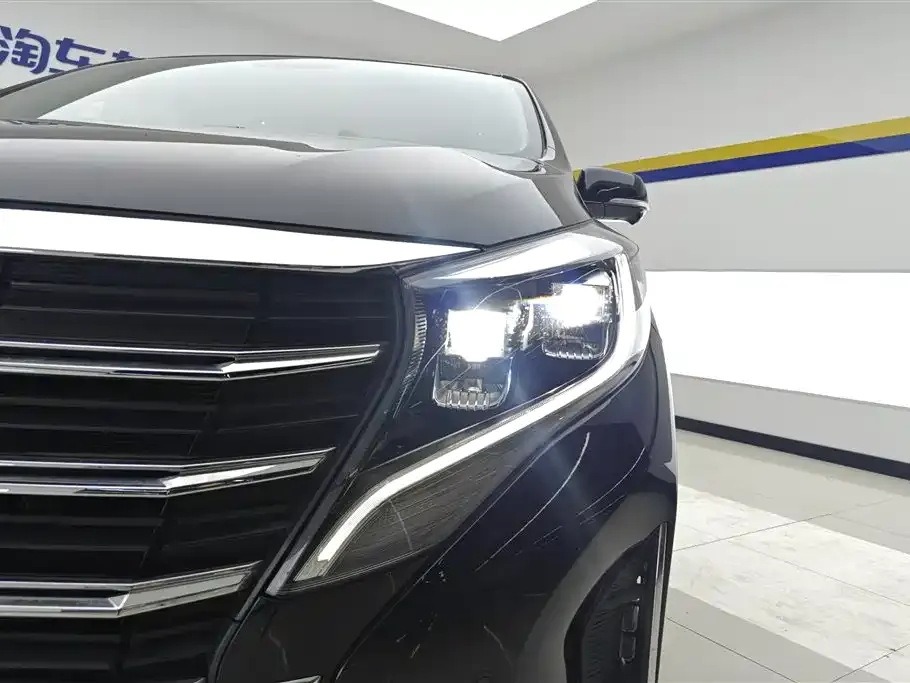 GAC Motor Trumpchi M8 — фото 10