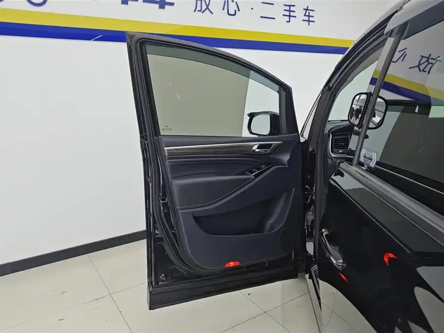 GAC Motor Trumpchi M8 — фото 6