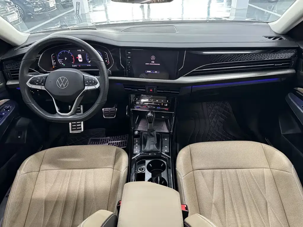 Volkswagen Passat — фото 6