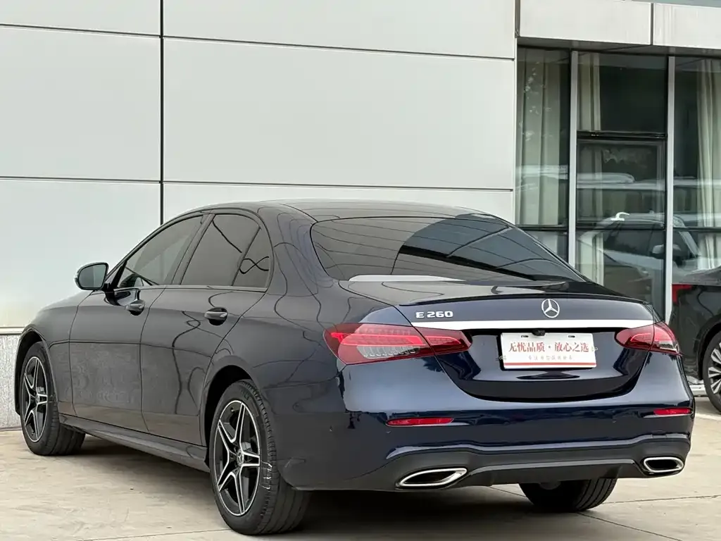 Mercedes-Benz E-Class (Import) — фото 4