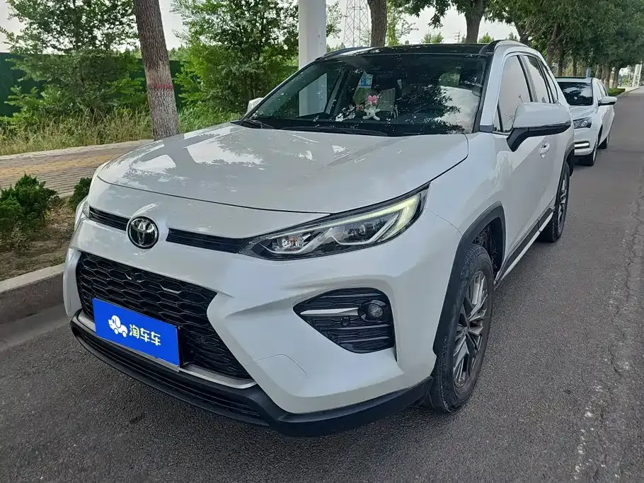 Toyota Wildlander — фото 1