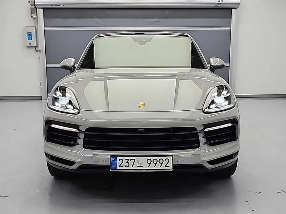 Porsche Cayenne — фото 2